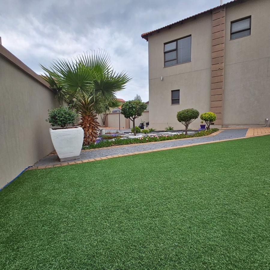 3 Bedroom Property for Sale in Lilyvale Free State